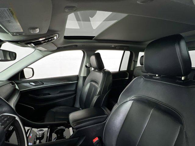 used 2022 Jeep Grand Cherokee car, priced at $35,930