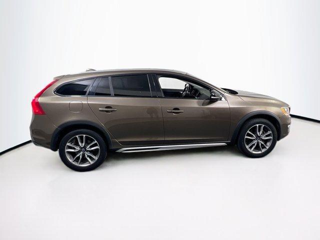 used 2018 Volvo V60 Cross Country car, priced at $20,563