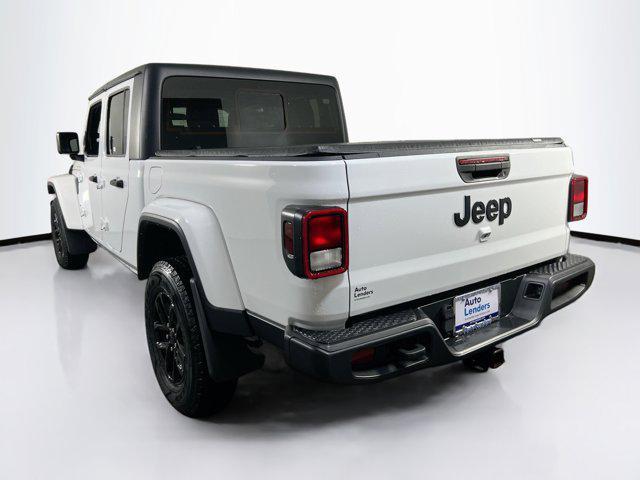 used 2022 Jeep Gladiator car, priced at $33,458