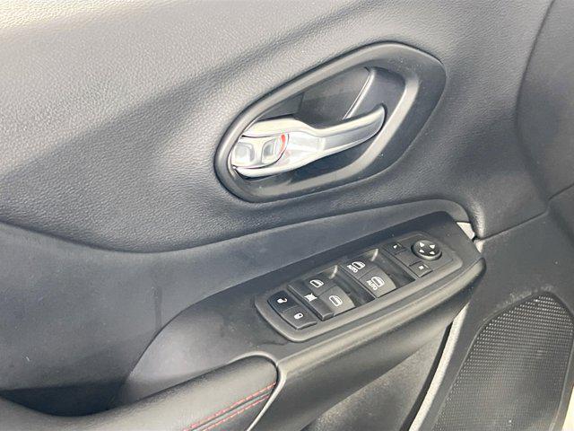 used 2022 Jeep Cherokee car, priced at $23,659