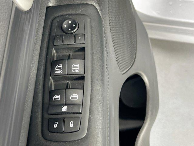 used 2021 Jeep Grand Cherokee car, priced at $26,933