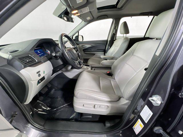 used 2021 Honda Pilot car, priced at $28,810