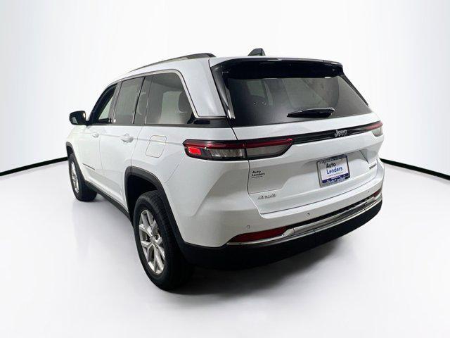 used 2022 Jeep Grand Cherokee car, priced at $34,312
