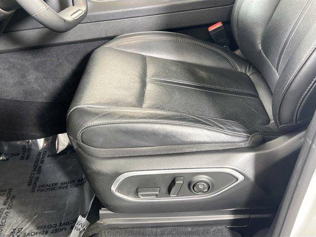 used 2022 Jeep Wagoneer car, priced at $45,425