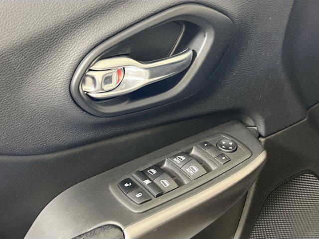 used 2022 Jeep Cherokee car, priced at $22,235