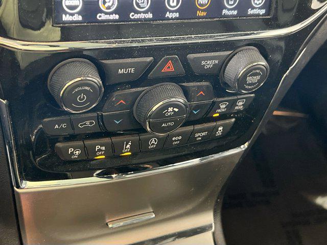 used 2021 Jeep Grand Cherokee car, priced at $30,577