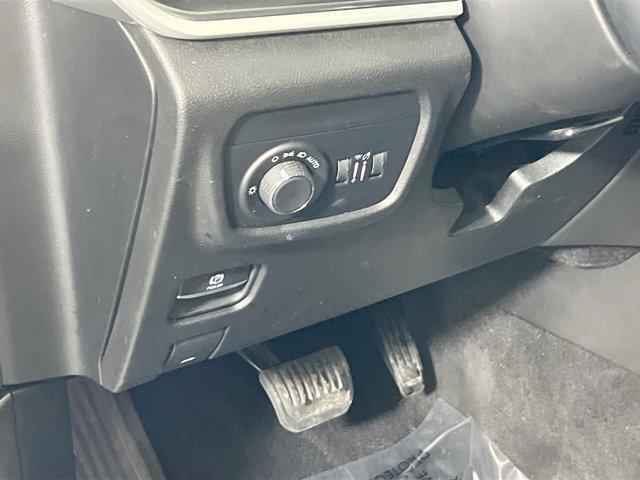used 2021 Jeep Grand Cherokee L car, priced at $29,100