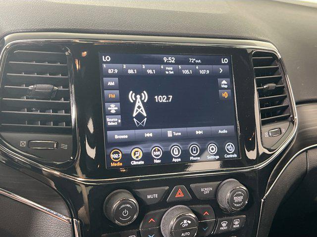 used 2022 Jeep Grand Cherokee car, priced at $28,549