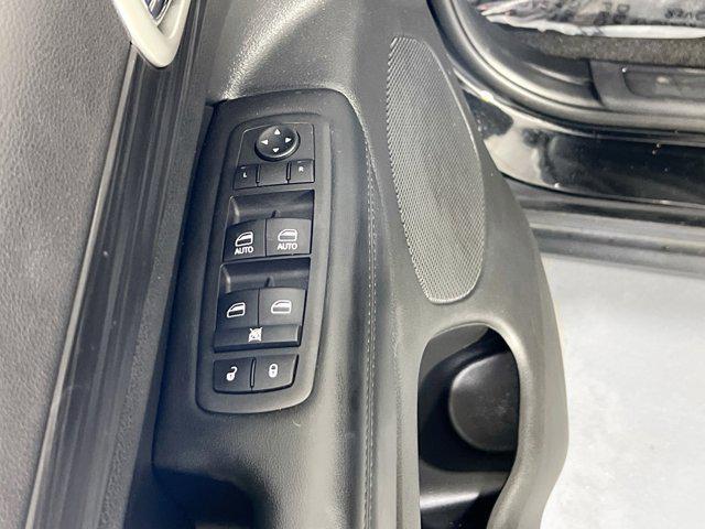 used 2022 Jeep Grand Cherokee car, priced at $29,981