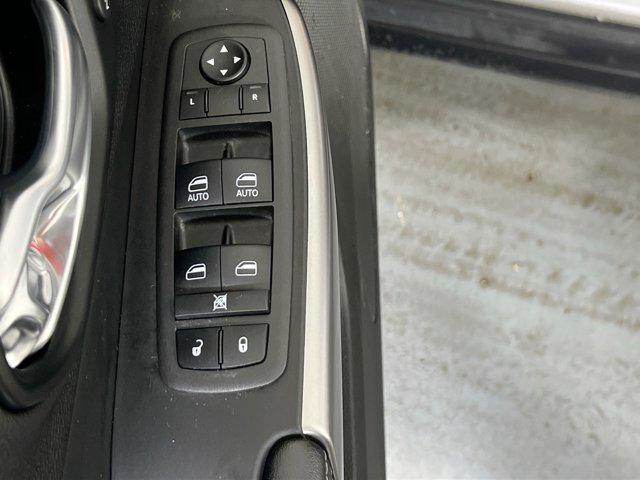 used 2021 Jeep Cherokee car, priced at $25,380