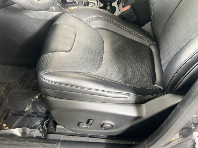 used 2022 Jeep Cherokee car, priced at $26,648