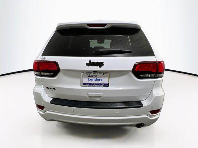used 2022 Jeep Grand Cherokee car, priced at $30,146