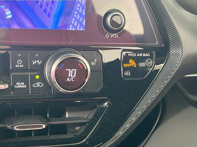 used 2023 Toyota Highlander car, priced at $41,995