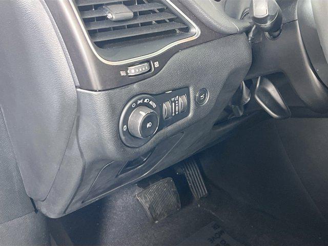 used 2022 Jeep Cherokee car, priced at $24,785