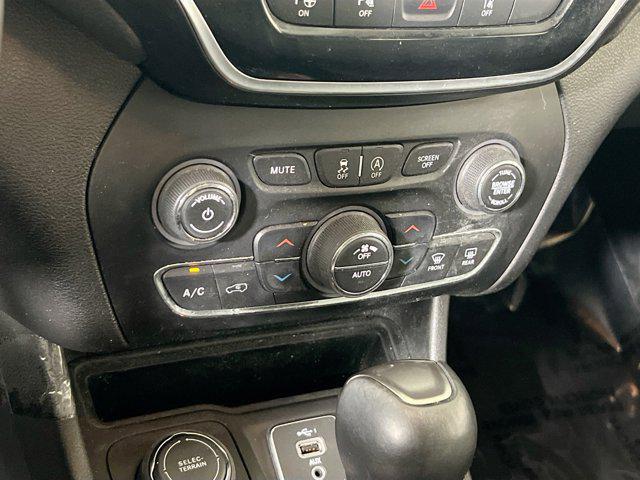 used 2021 Jeep Cherokee car, priced at $25,983