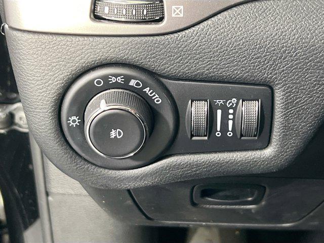 used 2021 Jeep Cherokee car, priced at $21,126