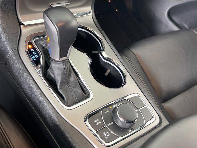 used 2022 Jeep Grand Cherokee car, priced at $30,096