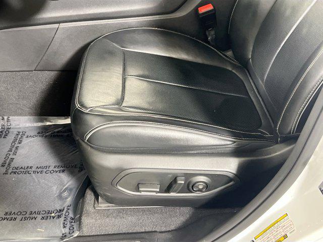 used 2022 Jeep Grand Cherokee car, priced at $37,994