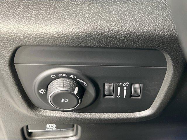 used 2022 Jeep Grand Cherokee car, priced at $37,994