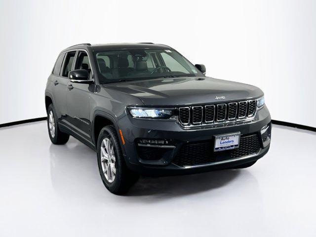 used 2022 Jeep Grand Cherokee car, priced at $29,734