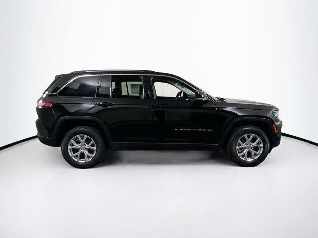 used 2022 Jeep Grand Cherokee car, priced at $34,549