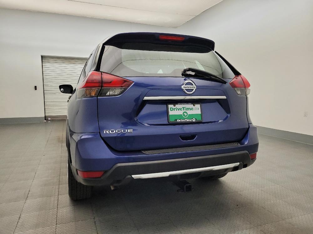 used 2019 Nissan Rogue car, priced at $13,595