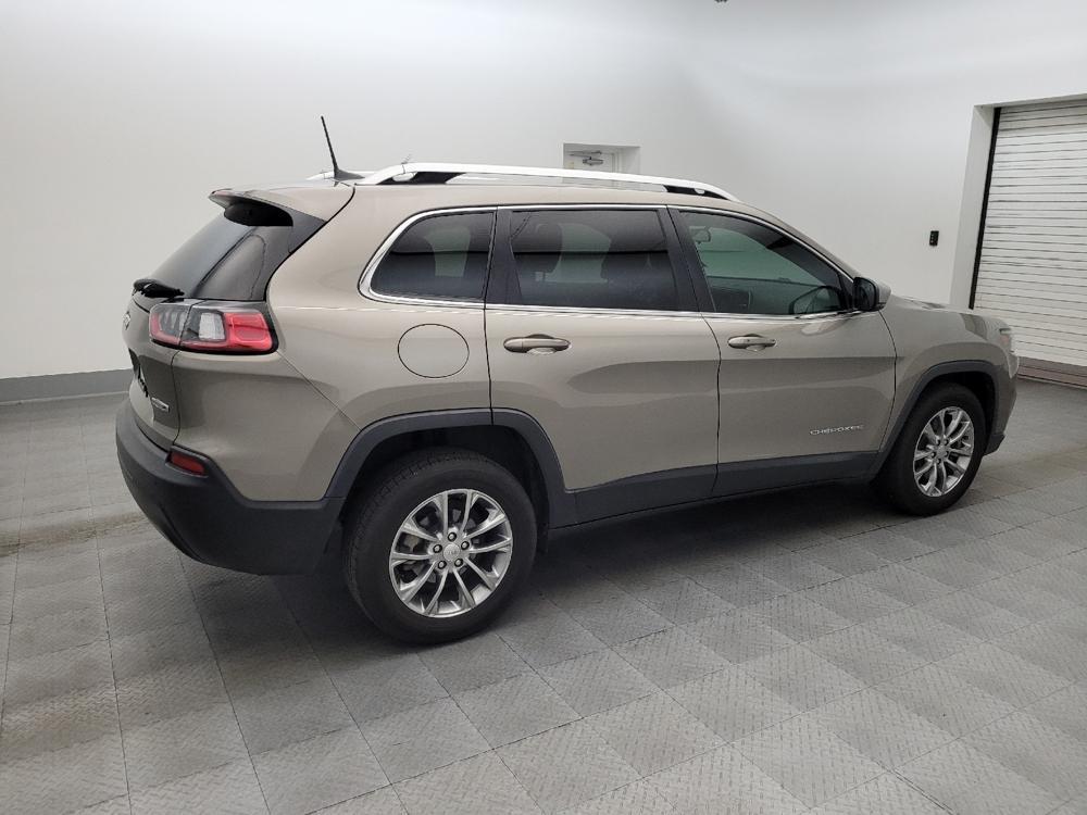 used 2019 Jeep Cherokee car, priced at $16,595