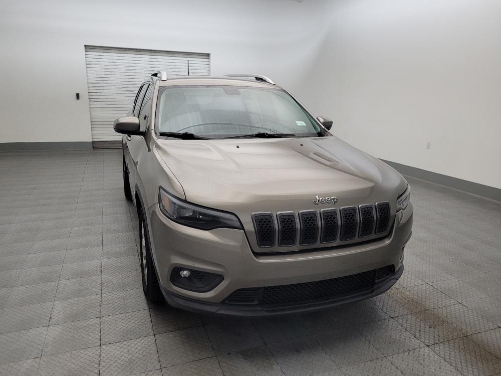 used 2019 Jeep Cherokee car, priced at $16,595
