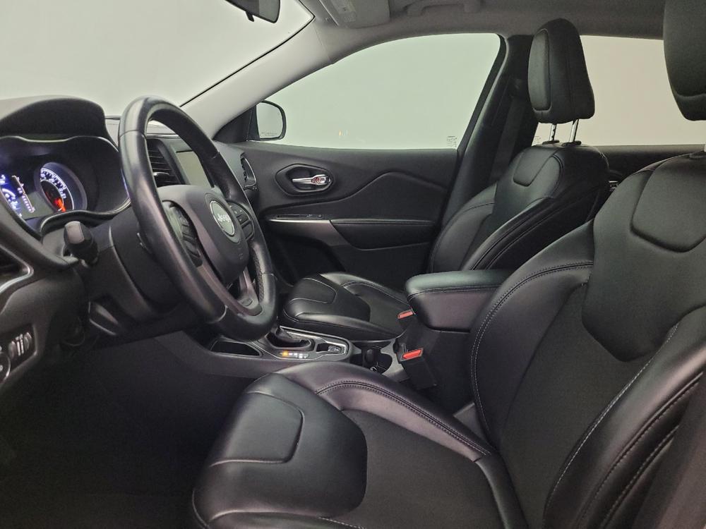 used 2019 Jeep Cherokee car, priced at $16,595