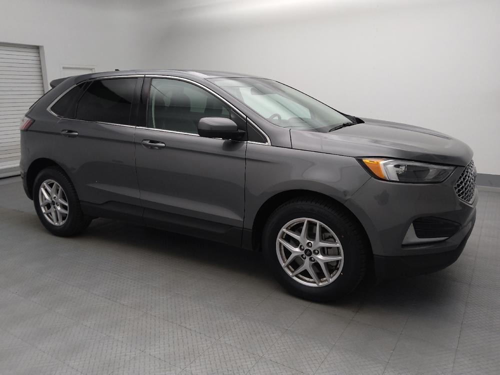 used 2024 Ford Edge car, priced at $24,795