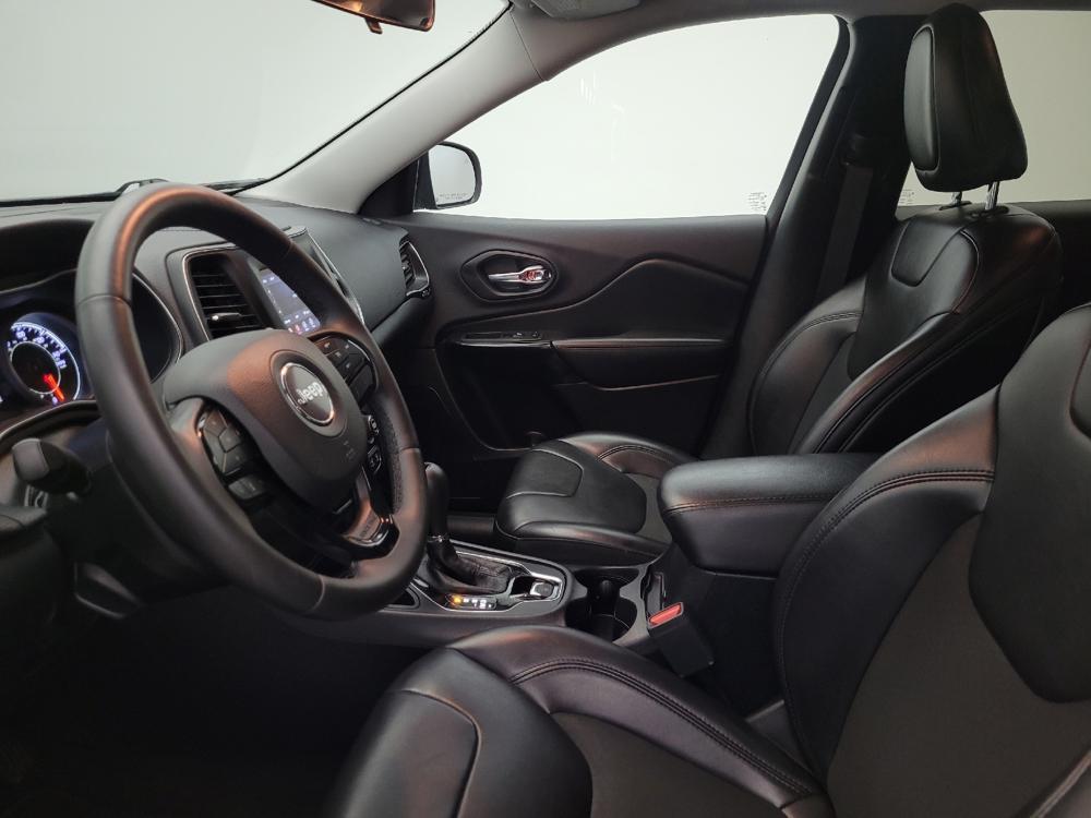 used 2019 Jeep Cherokee car, priced at $18,495
