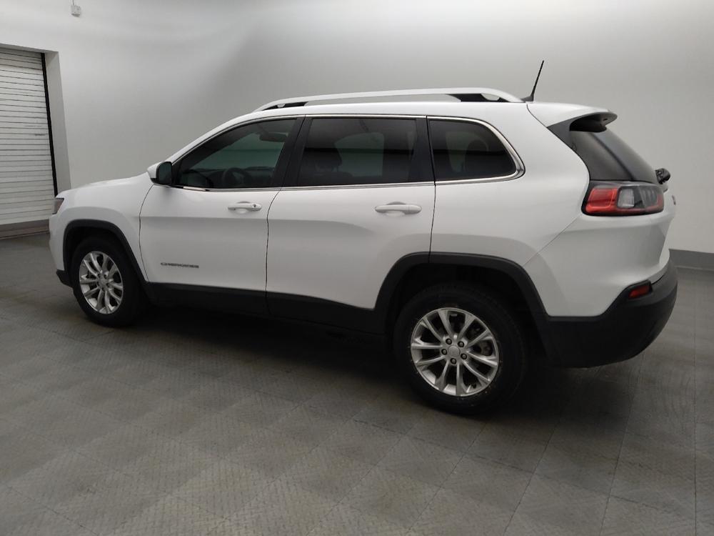 used 2019 Jeep Cherokee car, priced at $15,895