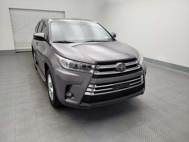 used 2019 Toyota Highlander car, priced at $27,995