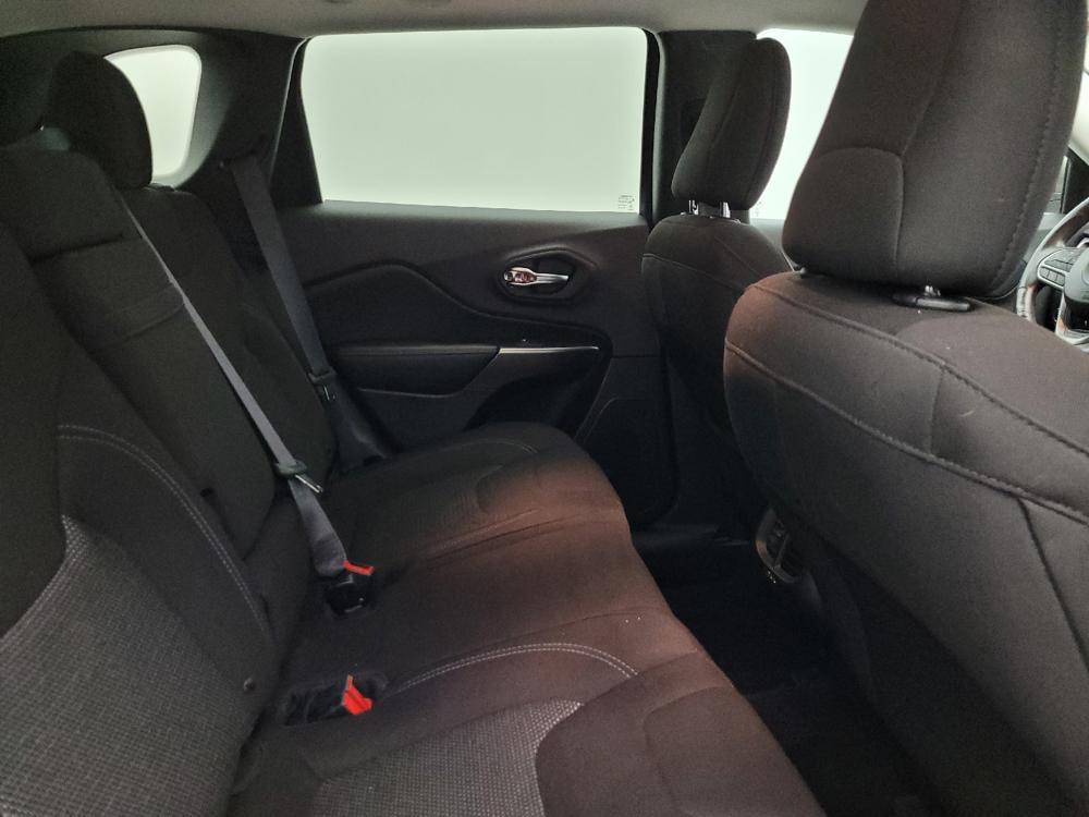 used 2019 Jeep Cherokee car, priced at $20,995