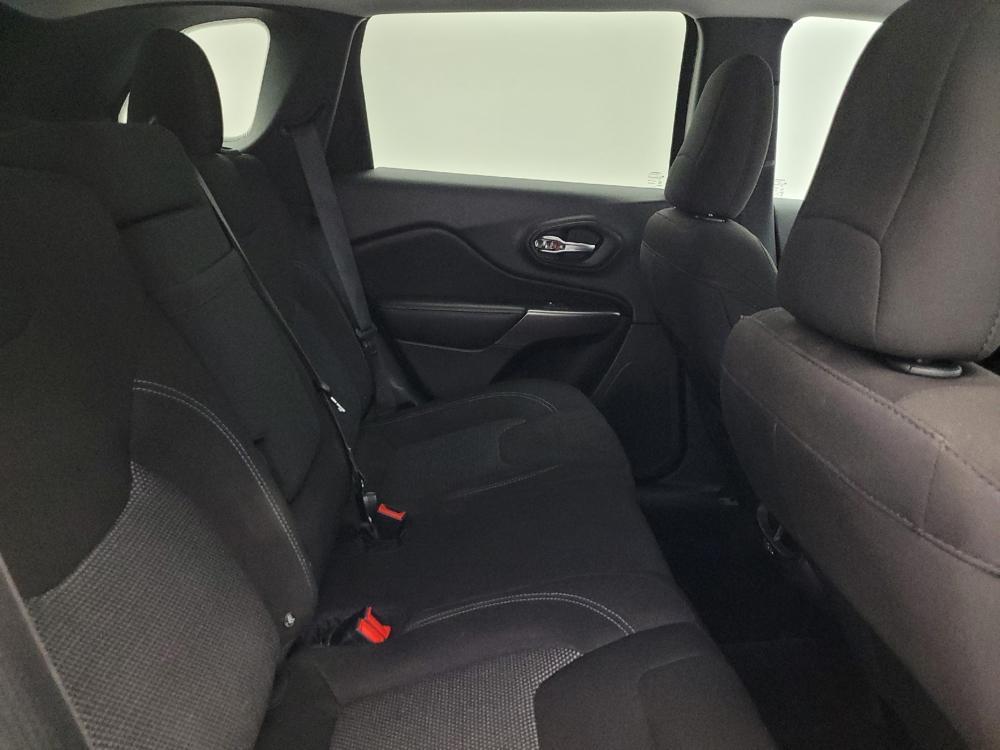 used 2019 Jeep Cherokee car, priced at $18,795