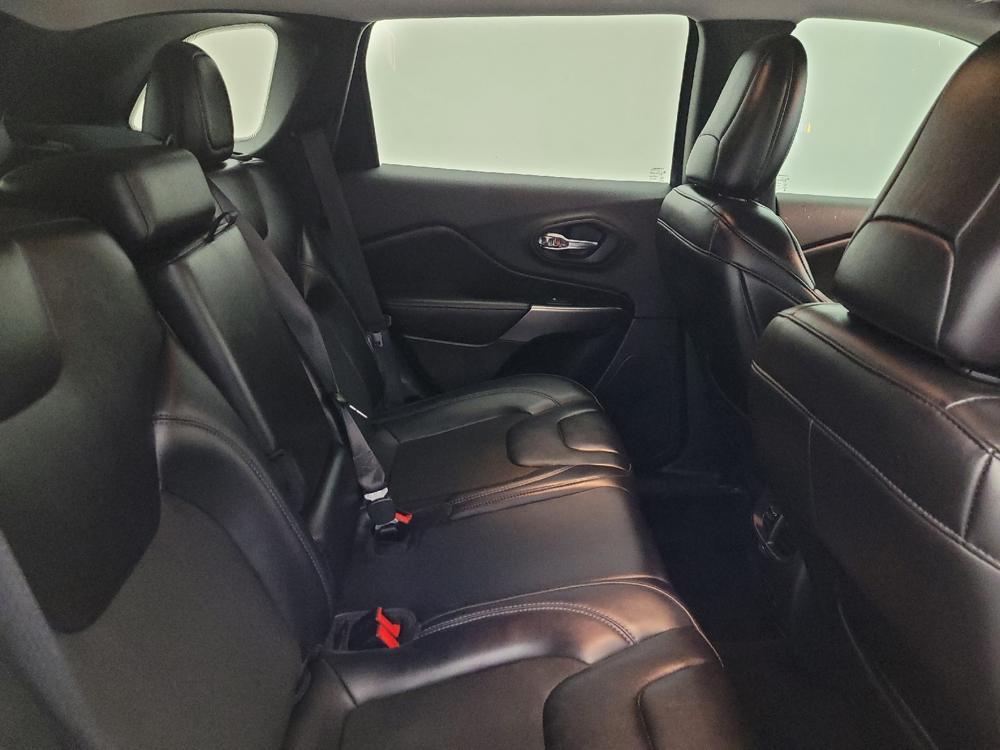 used 2019 Jeep Cherokee car, priced at $16,395