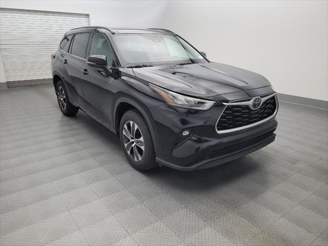 used 2020 Toyota Highlander car, priced at $28,195