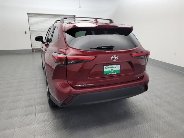 used 2020 Toyota Highlander car, priced at $26,795