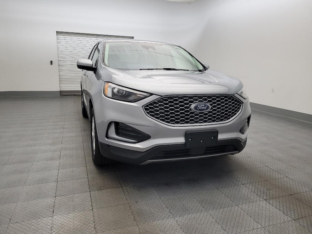used 2024 Ford Edge car, priced at $24,895