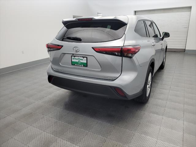 used 2021 Toyota Highlander car, priced at $25,795