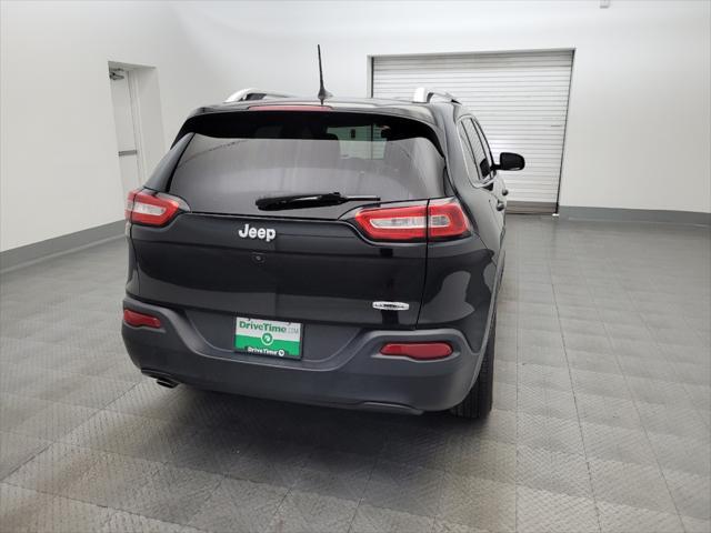 used 2018 Jeep Cherokee car, priced at $13,495