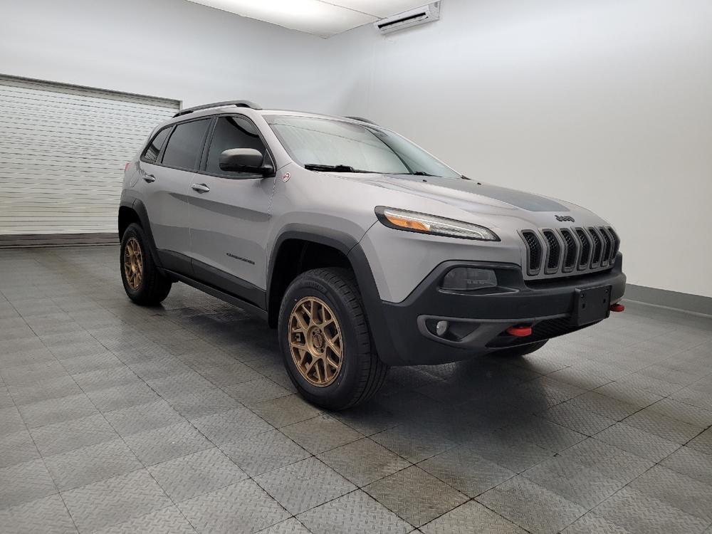 used 2018 Jeep Cherokee car, priced at $18,395