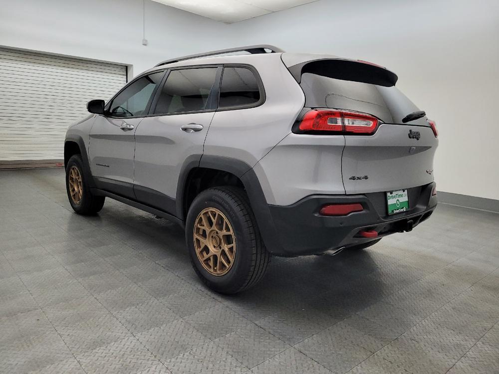 used 2018 Jeep Cherokee car, priced at $18,395