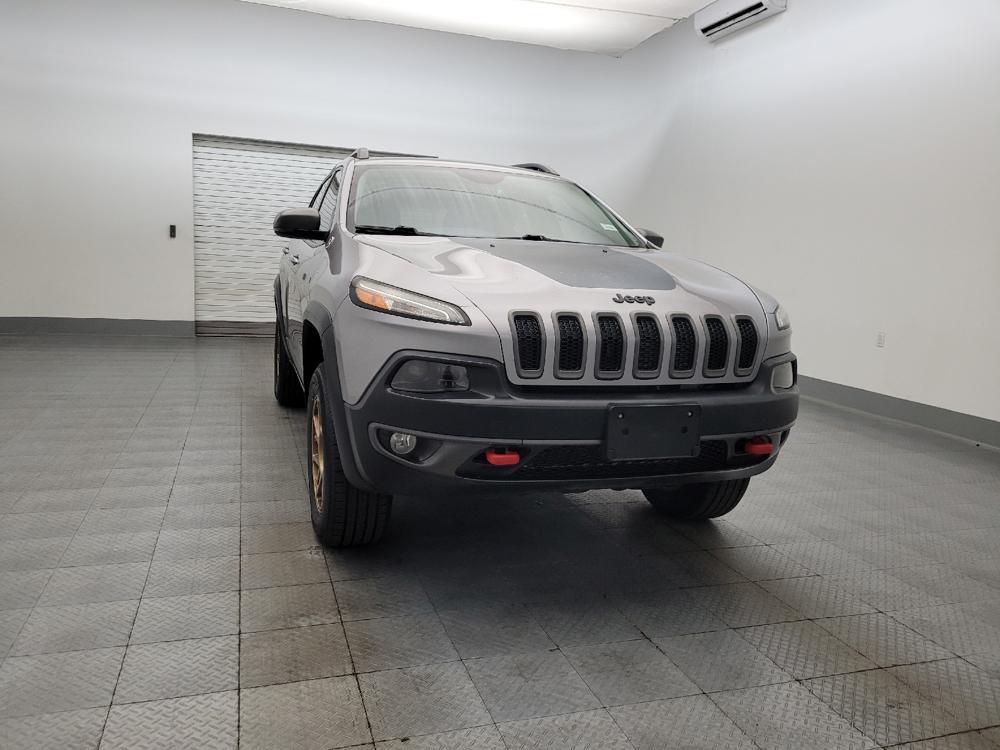 used 2018 Jeep Cherokee car, priced at $18,395