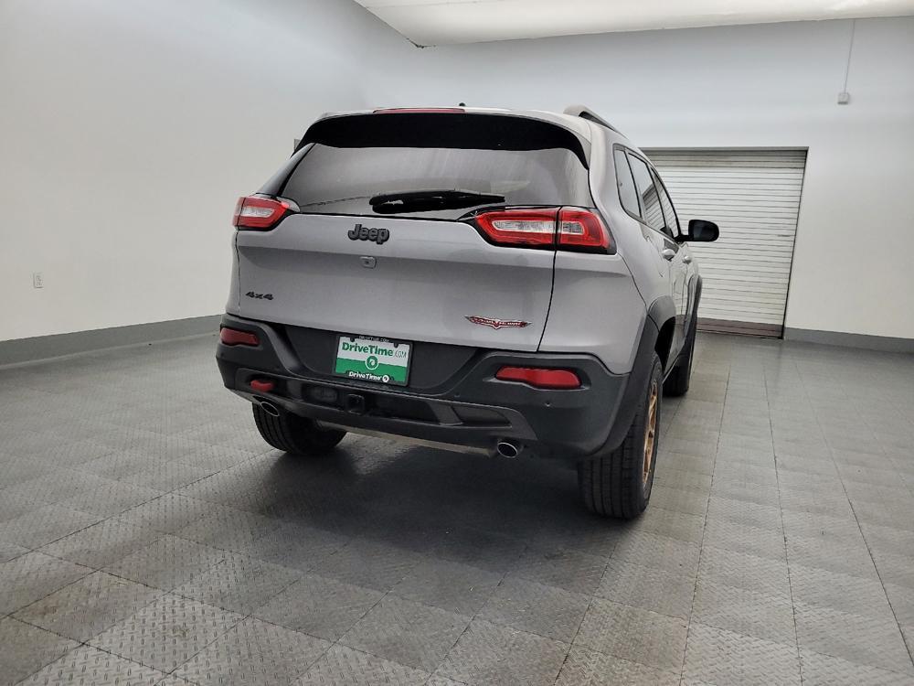 used 2018 Jeep Cherokee car, priced at $18,395