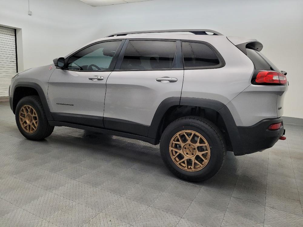 used 2018 Jeep Cherokee car, priced at $18,395