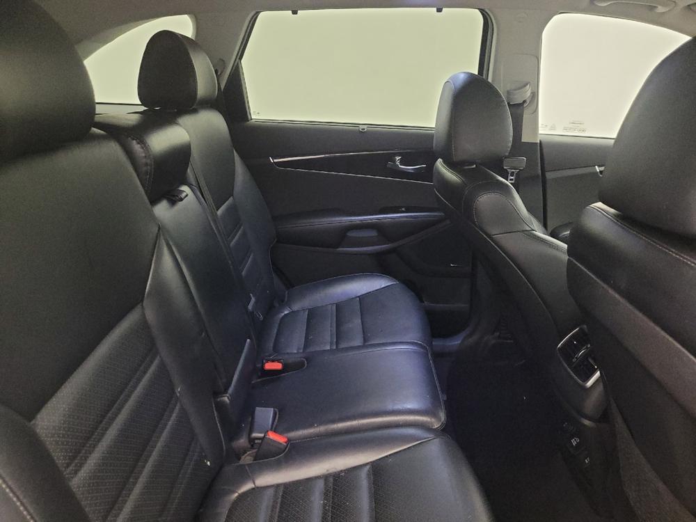 used 2019 Kia Sorento car, priced at $17,195