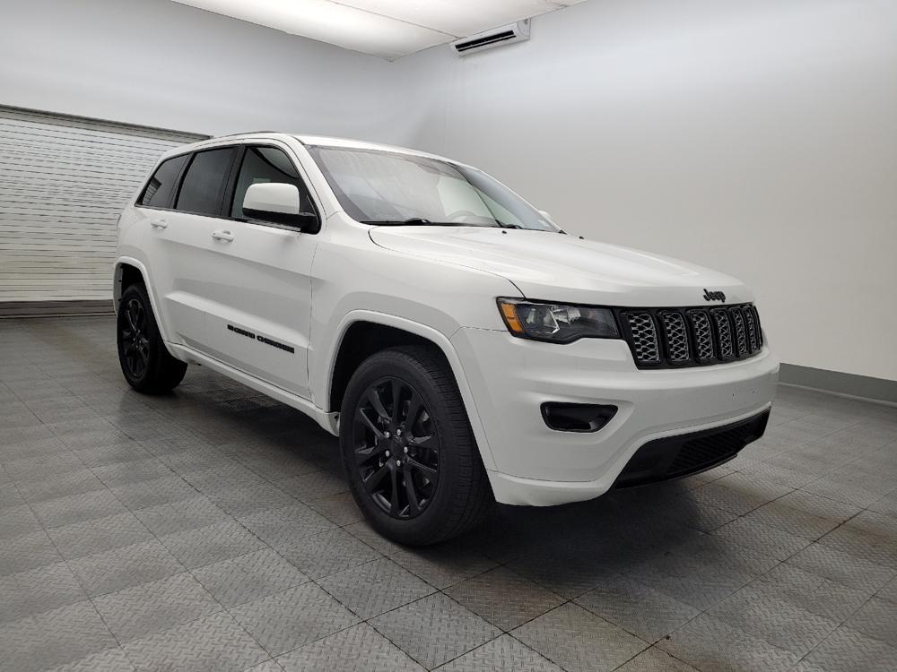 used 2022 Jeep Grand Cherokee car, priced at $23,695