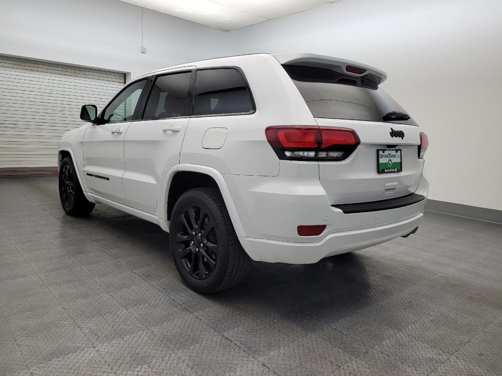 used 2022 Jeep Grand Cherokee car, priced at $23,695