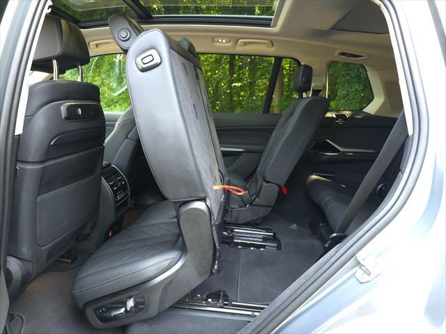 used 2024 BMW X7 car, priced at $59,995